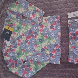 Girls 2 piece bathing suit.